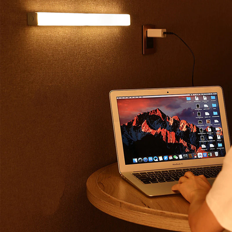 Closet Cloud™ - Lampe LED à détecteur de mouvement (1+1 Gratuit !)